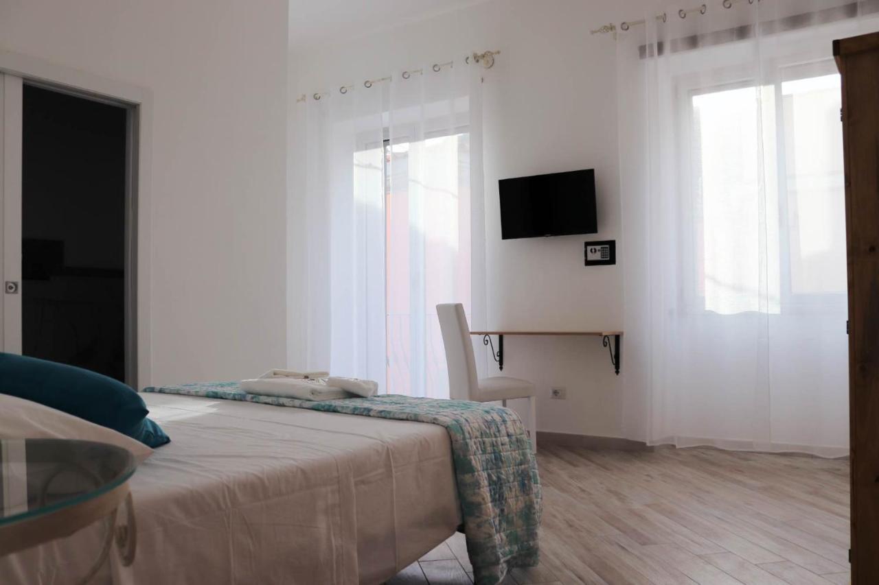 Clelia'S Boutique Rooms & Suites ลามัดดาเลนา ภายนอก รูปภาพ