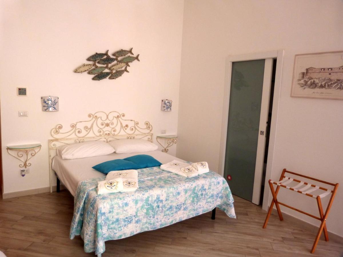 Clelia'S Boutique Rooms & Suites ลามัดดาเลนา ภายนอก รูปภาพ