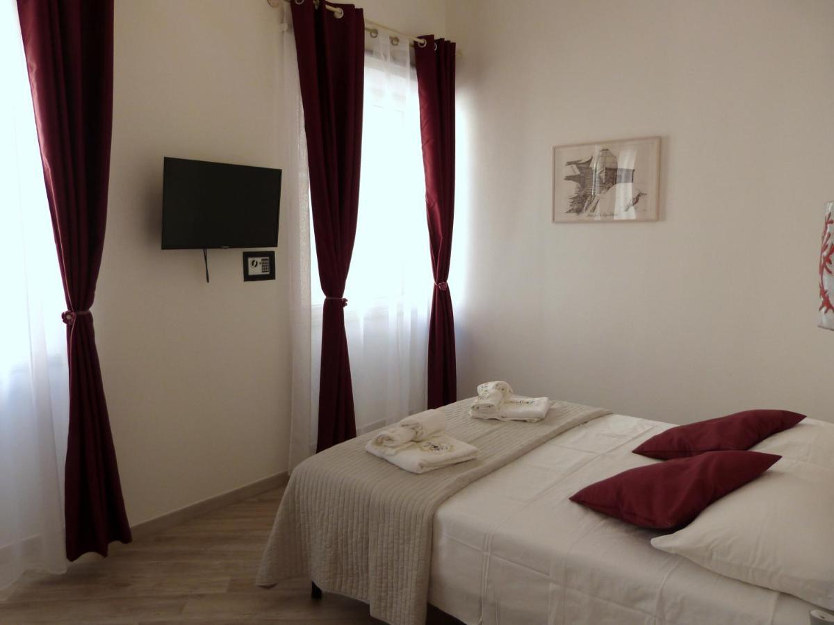 Clelia'S Boutique Rooms & Suites ลามัดดาเลนา ภายนอก รูปภาพ