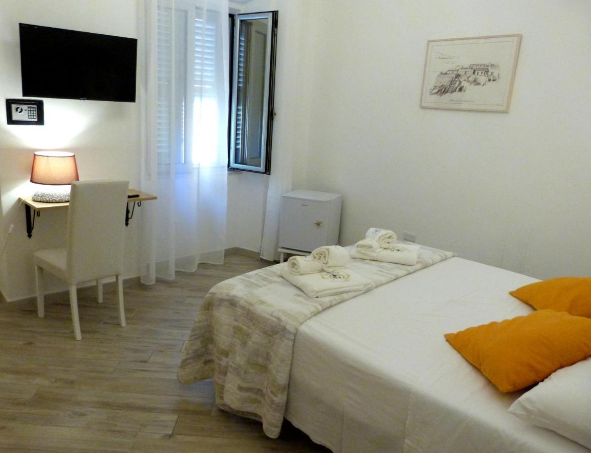 Clelia'S Boutique Rooms & Suites ลามัดดาเลนา ภายนอก รูปภาพ