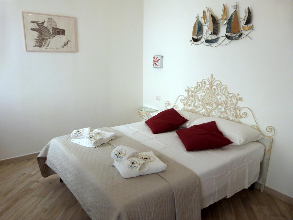 Clelia'S Boutique Rooms & Suites ลามัดดาเลนา ภายนอก รูปภาพ